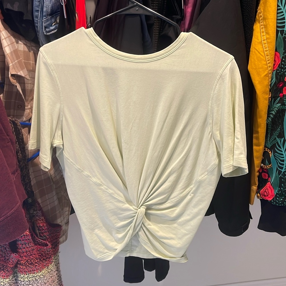 Lululemon Twist Front Top